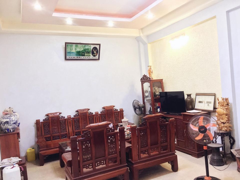 Cho thuê NHÀ MẶT ĐƯỜNG 243 Minh Khai Nam Định chính chủ, mặt tiền rộng 6m2, diện tích 51,7 m2
