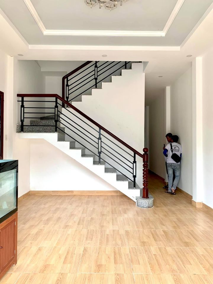 Bán Nhà lầu 2 mặt tiền số N5, đường số 7, KDC Sáng Quang Nguyễn văn linh, P.2, TP.ST