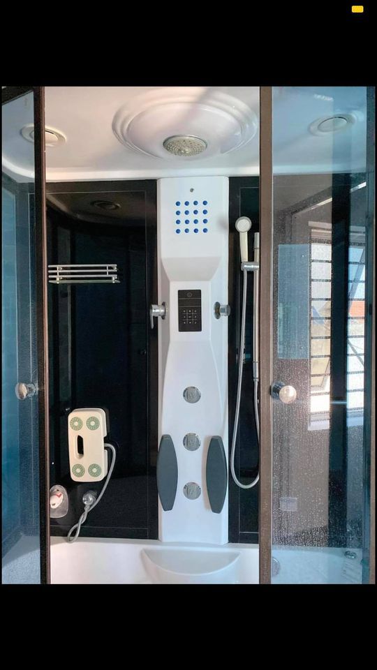 Chính chủ cần bán ngôi nhà ba tầng thiết kế kiểu hiện đại.Diện tích 75m2, hướng Tây.Tân An, Tân Dân