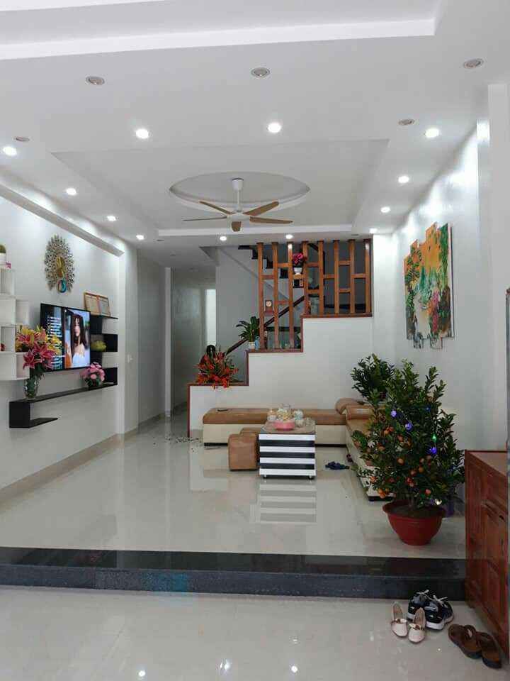 bán ô đất 90m2 trên đất có nhà 3 tầng mới xây năm 2020 Khu đô thị Minh Phương hướng Tây Bắc