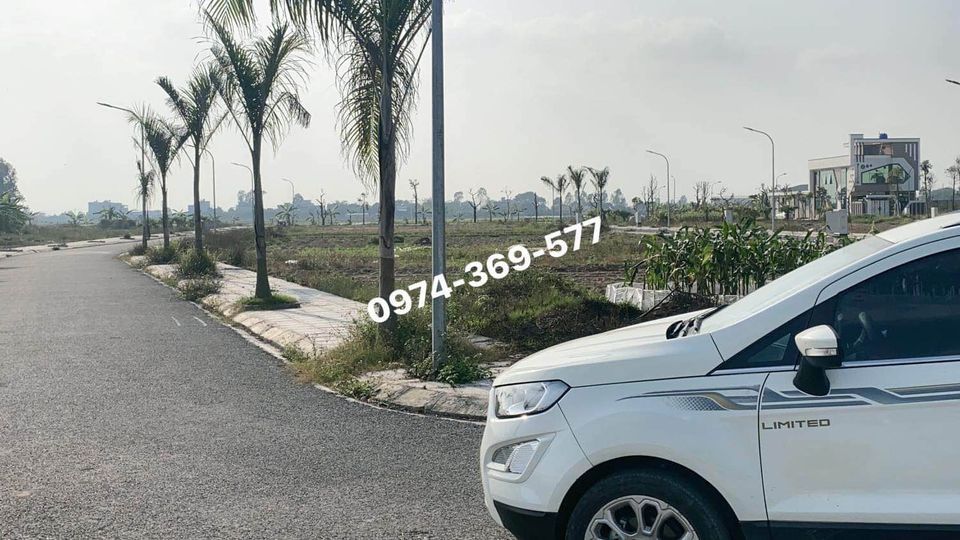 Chính chủ bán 4 lô đất khu đô thị 379 TT Hưng Hà Thái Bình DT 135m2 ( 10m x 13,5 )