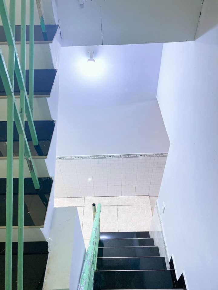 cho thuê Nhà nguyên căn (3,4x14m) 1 trệt 1 lầu, 3PN 3WC nhà trống vào ở ngay 380 Lê Văn Lương q7