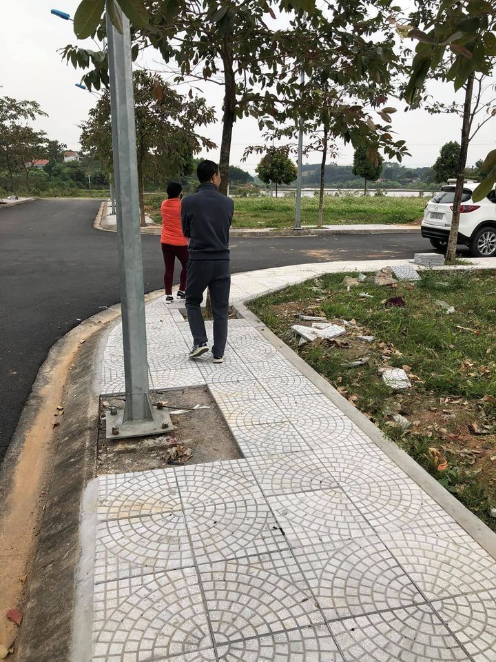 Bán 20 Lô đất dự án tại khu trung tâm của thị trấn Tam Nông -Hưng Hóa Diện tích:85m2 Giá :510tr