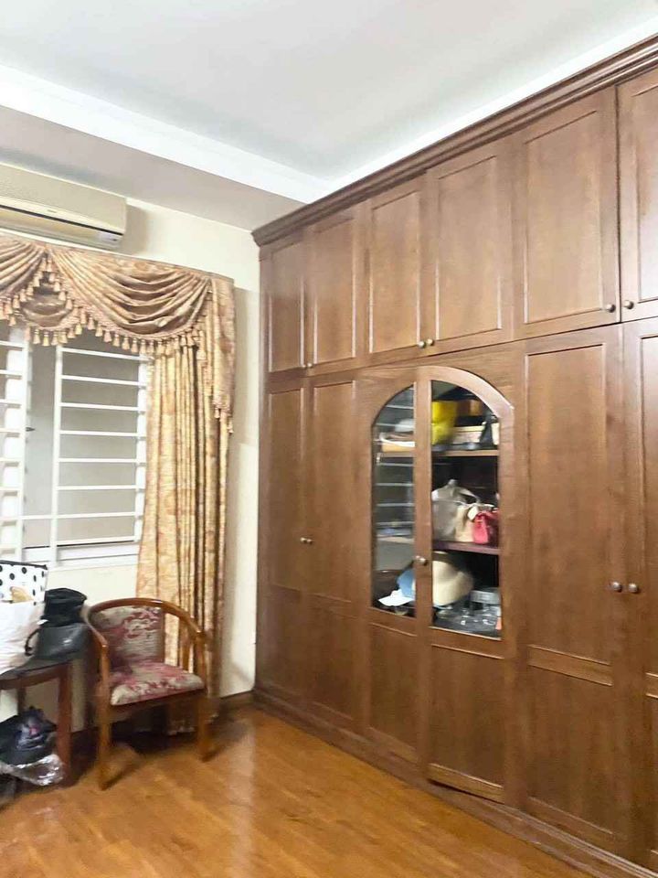 Bán nhà phố Vương Thừa Vũ Ô tô kinh doanh S= 55m2 , Mặt tiền 4m , Giá chào 6,85 tỷ