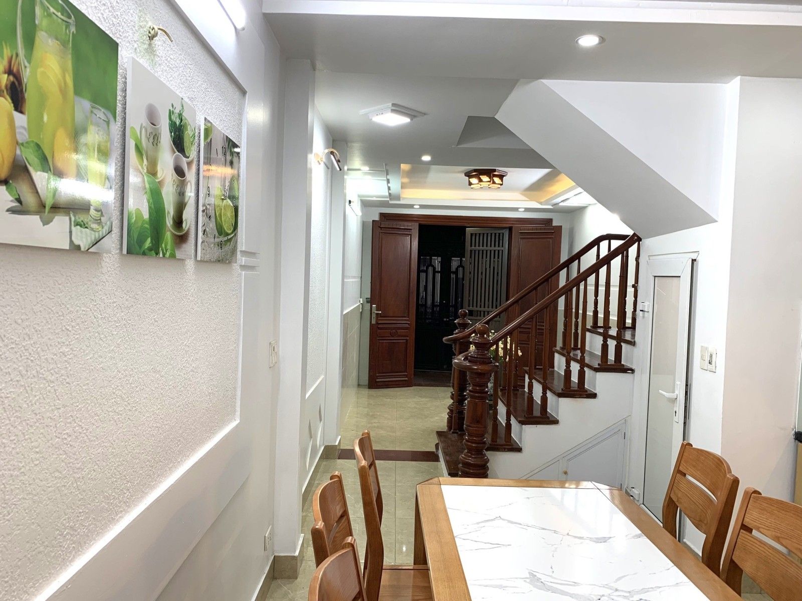 💥💥💥 NHÀ ĐẸP CẦU GIẤY- GẦN Ô TÔ- NGÕ THÔNG-TIỆN ÍCH NGẬP TRÀN 💥💥💥