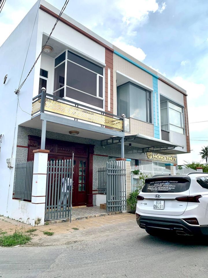 Bán Nhà lầu 2 mặt tiền số N5, đường số 7, KDC Sáng Quang Nguyễn văn linh, P.2, TP.ST