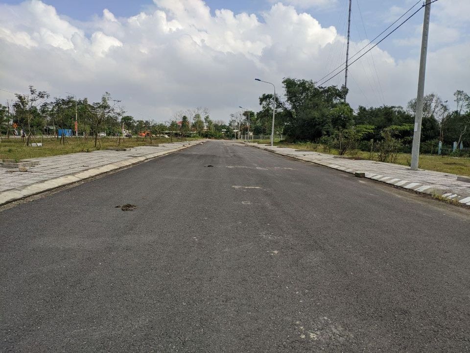 Bán Đất mặt tiền trục đường Điện Biên Phủ, cách trung tâm TP chỉ 1km Khu dân cư đông, thuận lợi kd