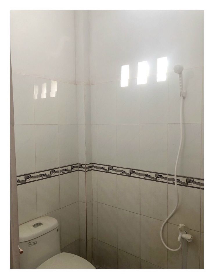 Bán Nhà mặt tiền đường Huỳnh Phan Hộ, K6,P6, tp. Sóc Trăng, gần Xuân Huỳnh 3 Diện tích: 4,5m x 20m