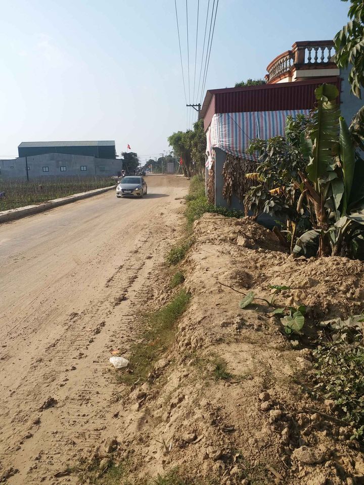 Bán đất An Quý Quỳnh Phụ 85,5m2 Lô đất nằm ngay trên mặt đường DH 73, giao thông đi lại thuận tiện