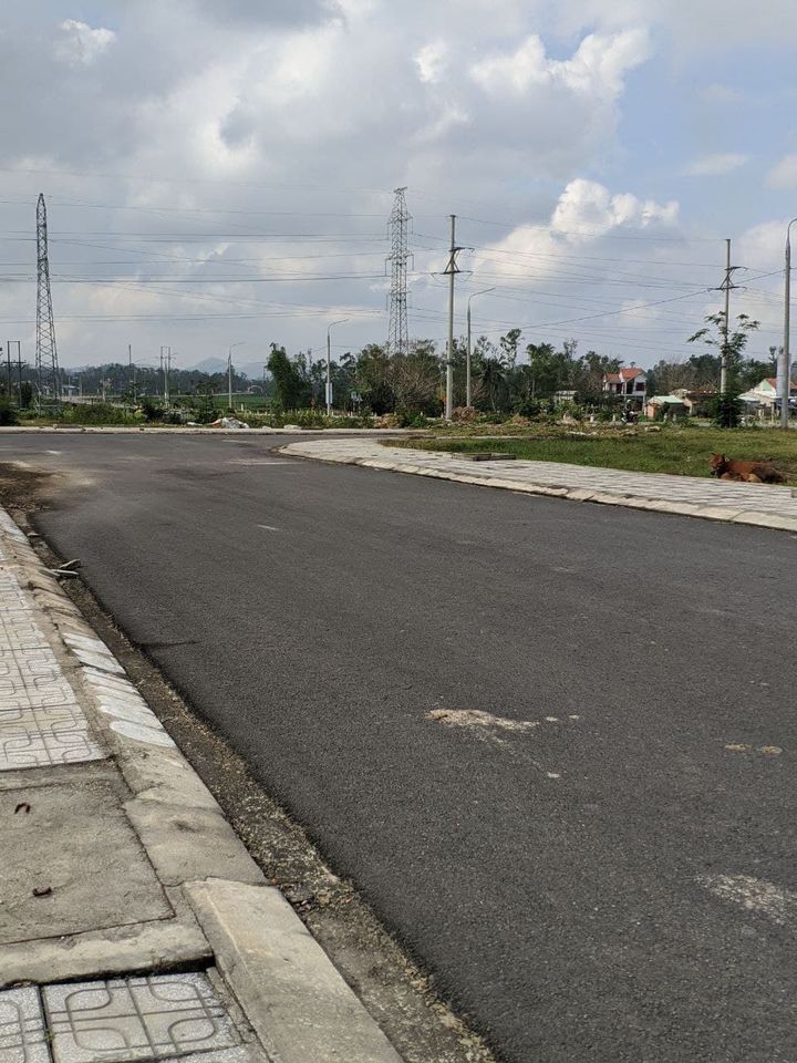Bán Đất mặt tiền trục đường Điện Biên Phủ, cách trung tâm TP chỉ 1km Khu dân cư đông, thuận lợi kd