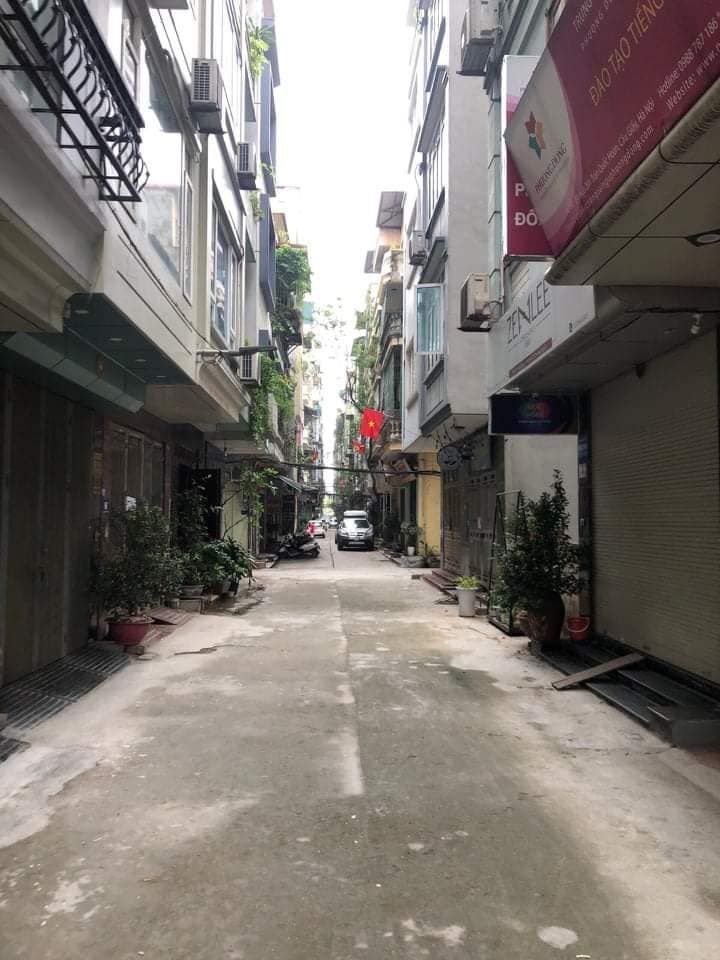 BÁN NHÀ PHỐ TRẦN QUỐC HOÀN CẦU GIẤY KHU PHÂN LÔ VIP Ô TÔ TRÁNH KINH DOANH KHU VỰC TT CẦU GIẤY