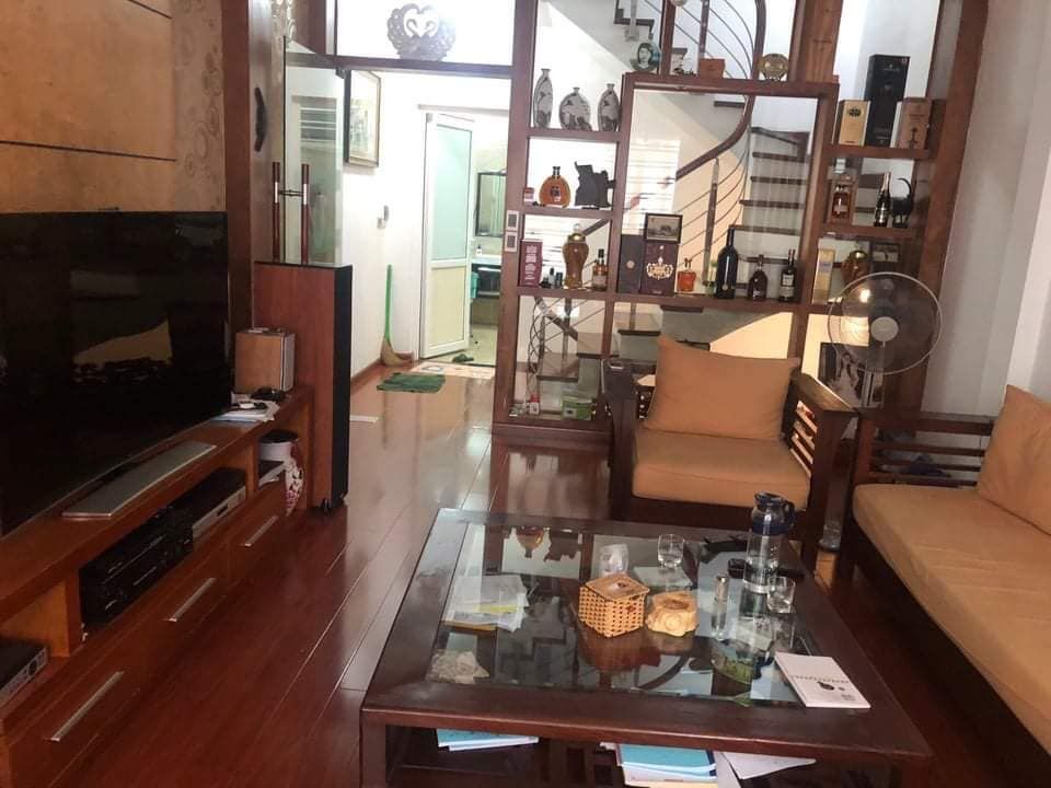 BÁN NHÀ PHỐ TRẦN QUỐC HOÀN CẦU GIẤY KHU PHÂN LÔ VIP Ô TÔ TRÁNH KINH DOANH KHU VỰC TT CẦU GIẤY