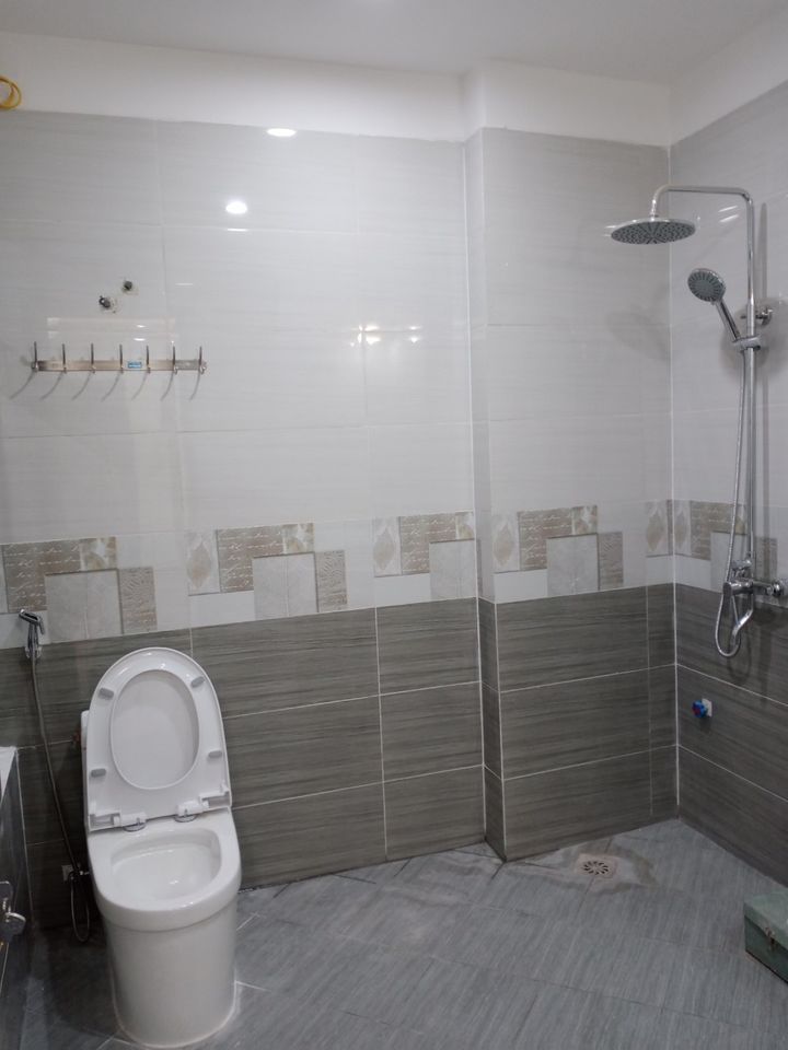 Bán Nhà phố Hoàng Đạo Thành, 50m, có sân, cách ô tô tránh 20m, ảnh thật. Liên hệ: 0384.811.311