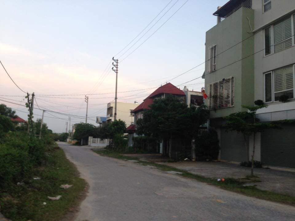 Mình bán 2 lô đất đường tích lương đất đồi k tốn móng diện tích 88m ( mt 5*17.5).có 50m thổ cư