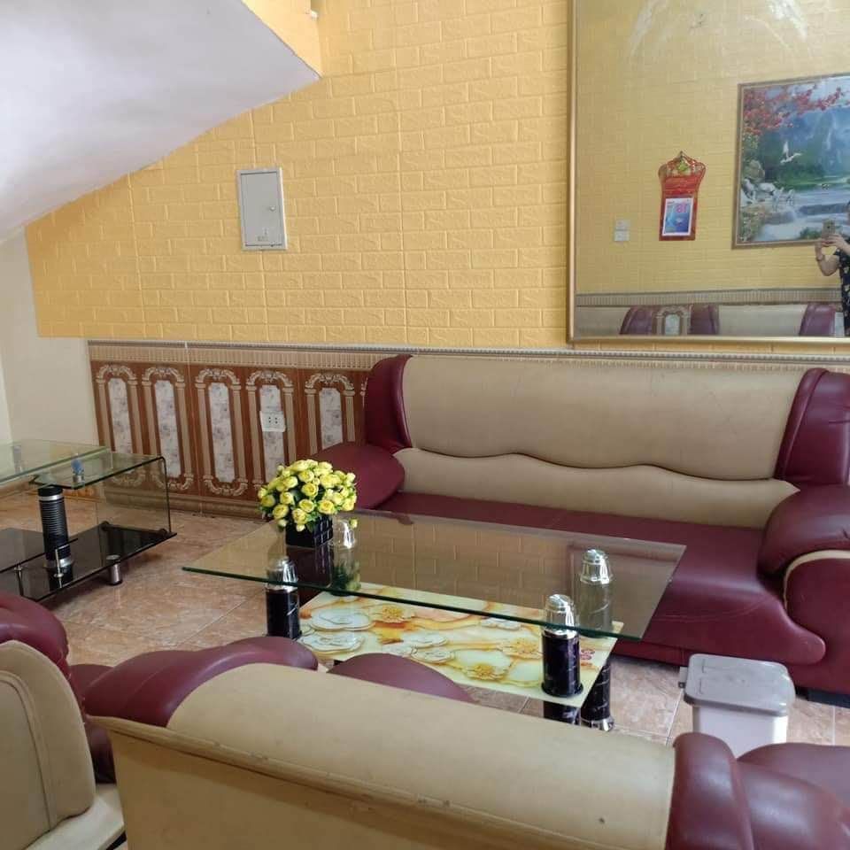 Cần bán Nhà đẹp tại Liên Bảo. Vị trí gần viện tỉnh, gần chợ, gần trường học, khu vui chơi.