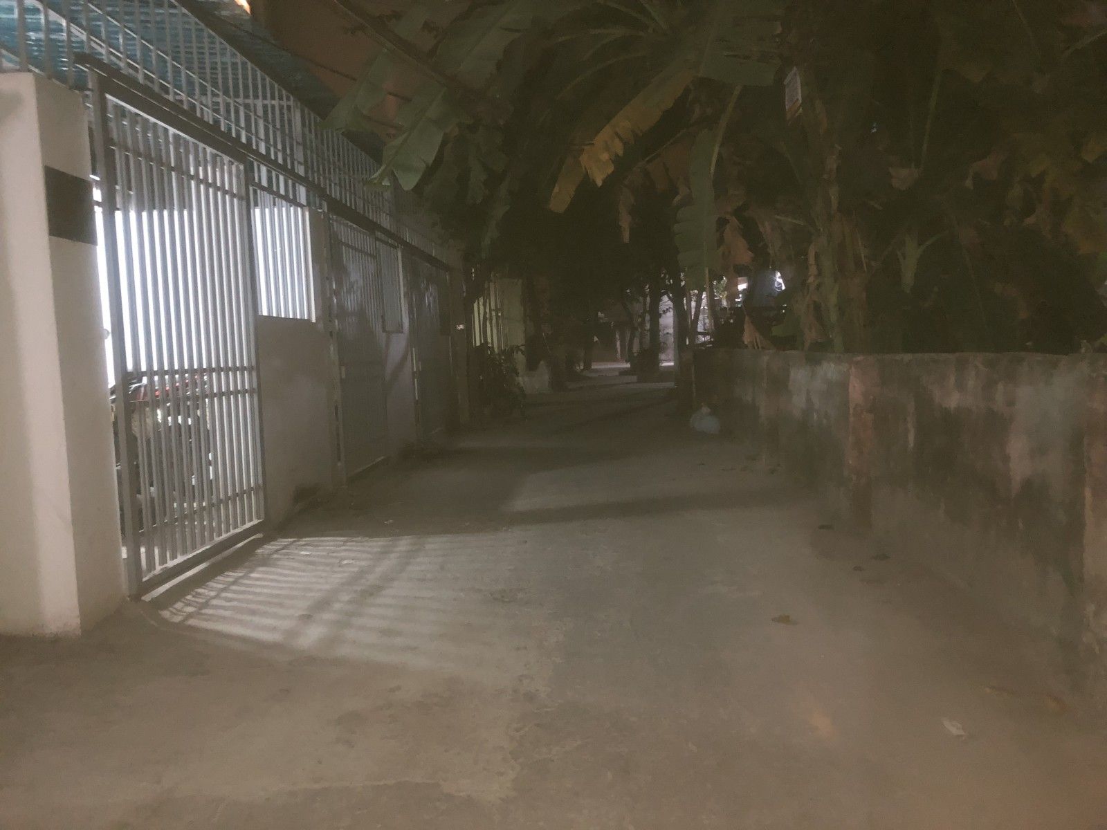 Ô TÔ ĐỖ CỬA- NGÕ THÔNG- 5M Ô TÔ TRÁNH ĐỖ NGÀY ĐÊM- 5 TẦNG MỚI- 2 THOÁNG