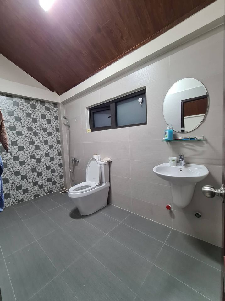 Bán Biệt thự xinh xinh,view đẹp Giá Cực Rẻ Cách Trung Tâm 3km Biệt thự đường cao thắng P7