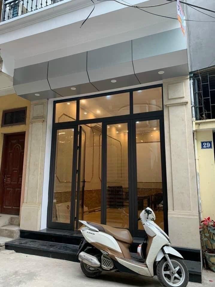CHỦ NHÀ CẦN TIỀN CHO CON ĐI DU HỌC CẦN BÁN GẤP NHÀ MỚI SIÊU ĐẸP NẰM GIỮA TRUNG TÂM QUẬN ĐỐNG ĐA