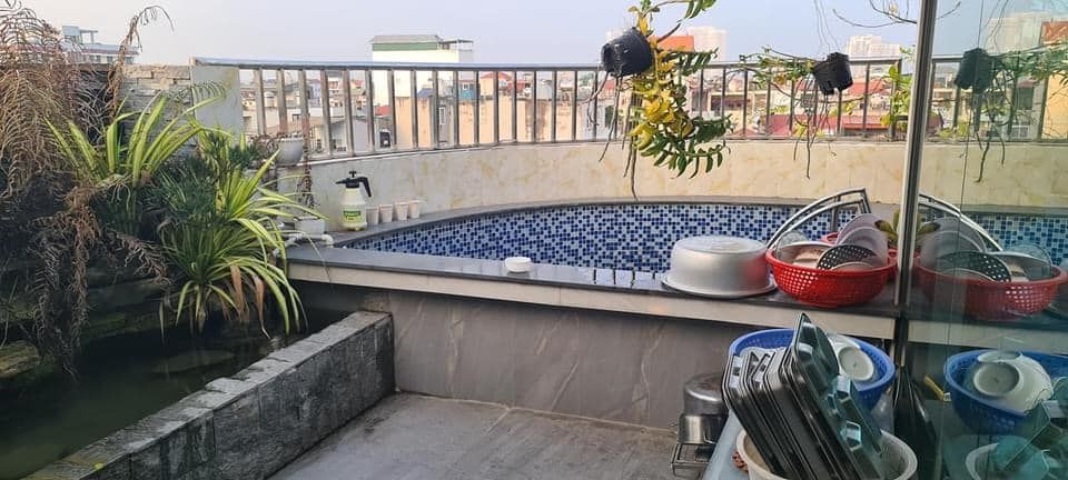 bán toà nhà cực đỉnh tại Xuân La ( Tây Hồ ), diện tích sổ 91m, thực tế 108m, 7 tầng, mặt tiền 9.5m