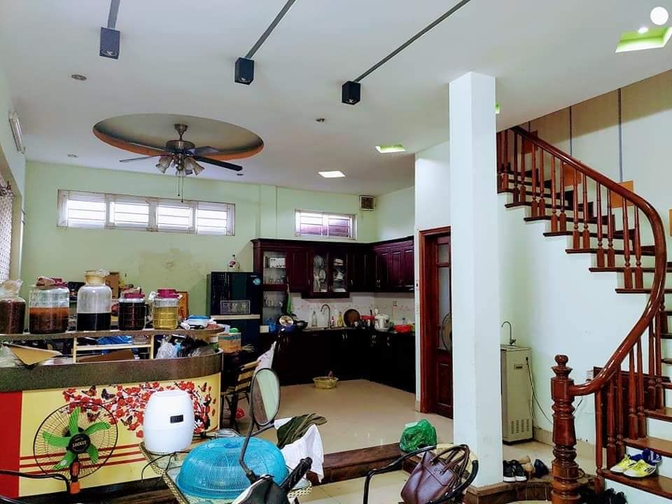 Bán Nhà Lô Góc Ô tô Trung Tâm Quận Đống Đa Giá Siêu Rẻ Vị trí trung tâm Quận Đống Đa