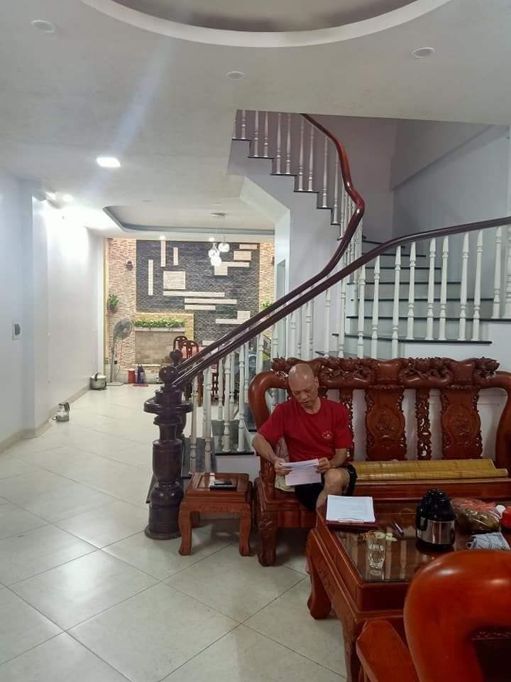 BÁN BIỆT THƯ TÂN TRIỀU THANH XUÂN GIÁ 6, 5 TỶ 71m2 x 4 tầng 5m mặt tiền