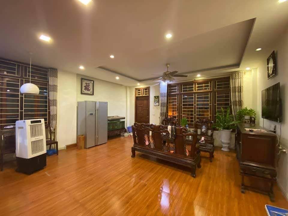BÁN NHÀ NGUYỄN TRÃI, QUẬN THANH XUÂN, Ô TÔ VÀO NHÀ, KINH DOANH SẦM UẤT, BA THOÁNG LÔ GÓC