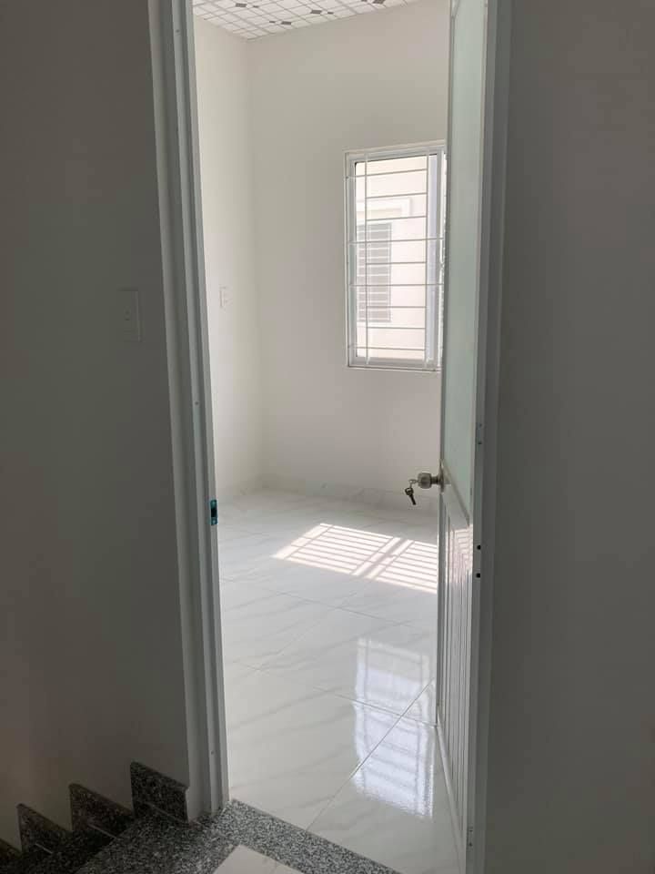 CHO THUÊ NHÀ KDC HOÀNG QUÂN CẦN THƠ GẦN ĐẠI HỌC TÂY ĐÔ Giá thuê 4tr/ tháng