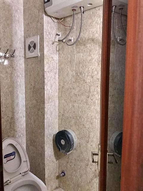 BÁN NHÀ QUẬN CẦU GIẤY NGÕ BA GÁC ĐUA NHAU HAI MẶT THOÁNG DIỆN TÍCH RỘNG GIÁ NHỈNH 4 TỶ