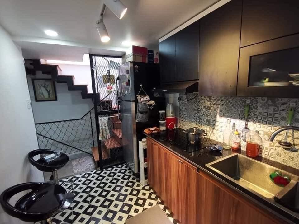 BÁN NHÀ KHU VIP QUẬN 10, NHÀ ĐẸP CHỐT NGAY. CÁCH MẶT TIỀN 20M, HẺM RỘNG BAO LA.