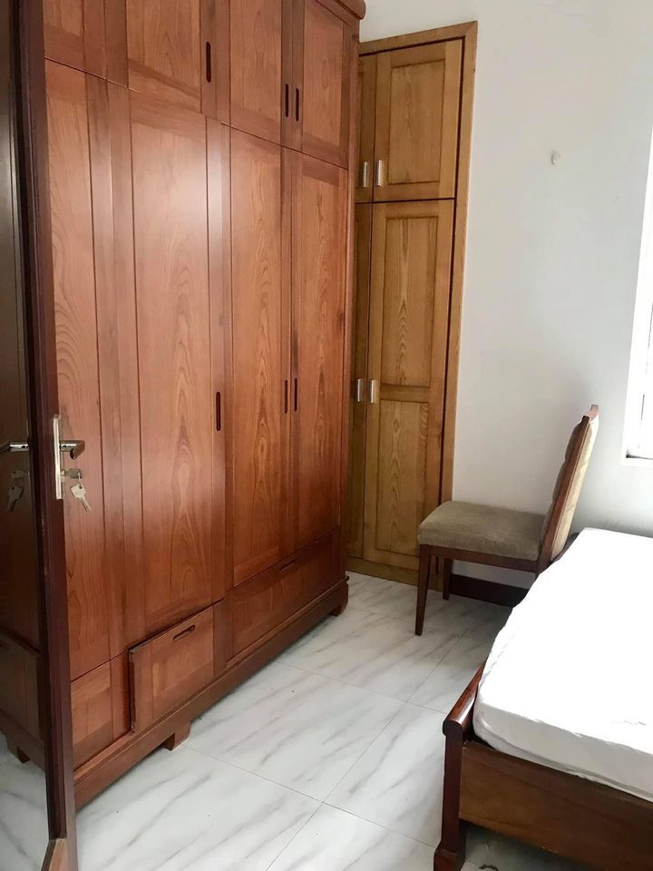 BÁN NHÀ QUẬN CẦU GIẤY NGÕ BA GÁC ĐUA NHAU HAI MẶT THOÁNG DIỆN TÍCH RỘNG GIÁ NHỈNH 4 TỶ
