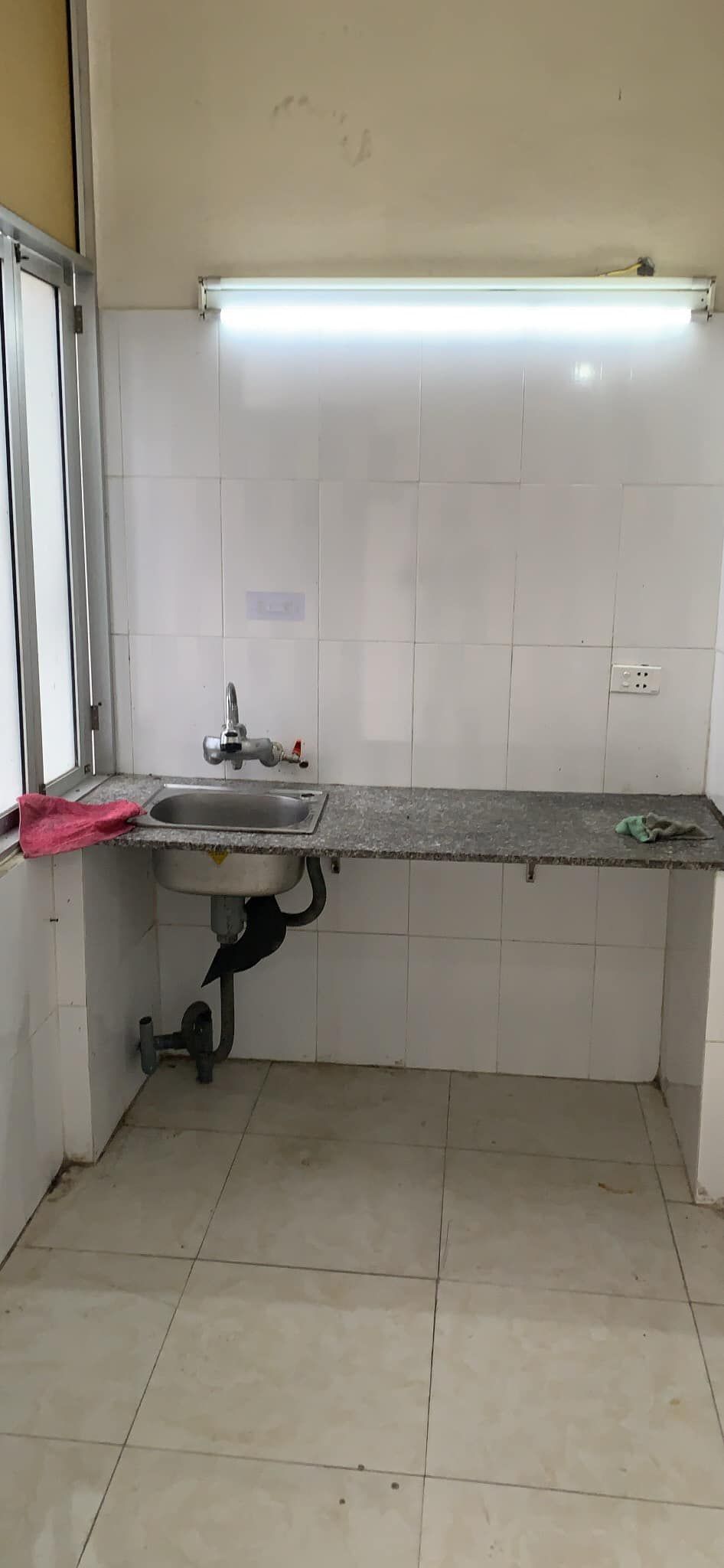 Cho thuê nhà ngõ 198 Xã Đàn Trung Tự Đống Đa Hà Nội Diện tích 70m2 gồm 2PN 1WC 1PK 1 bếp