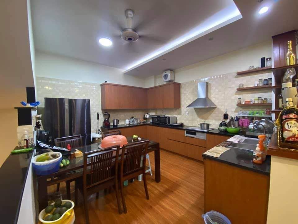 BÁN NHÀ NGUYỄN TRÃI, QUẬN THANH XUÂN, Ô TÔ VÀO NHÀ, KINH DOANH SẦM UẤT, BA THOÁNG LÔ GÓC