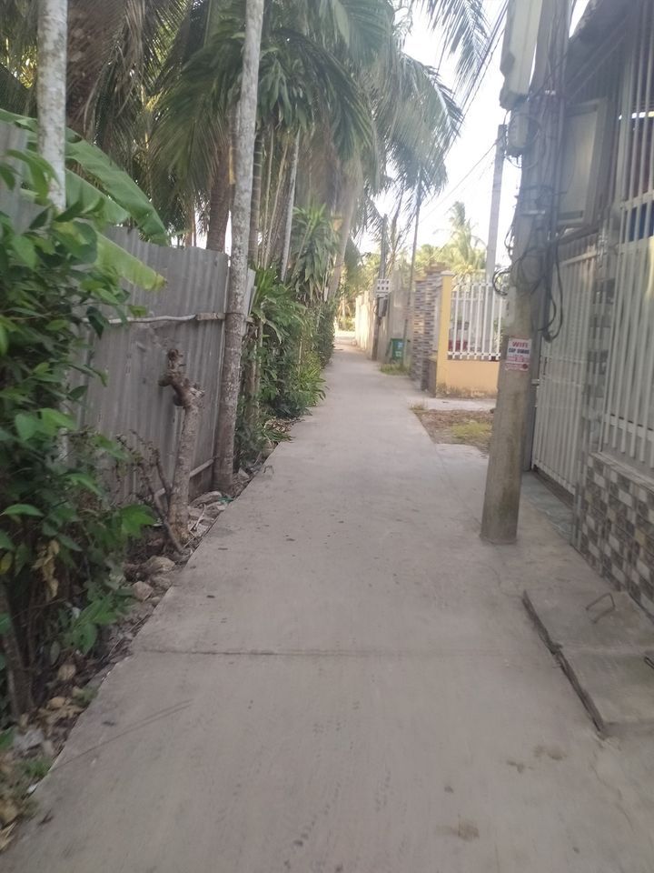 Bán 105m đất Phú Tân Cách vành đai 150m Cách ql 60 chỉ 700m Giá bán 380 triệu