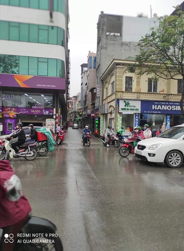 Bán Nhà 3 tầng cũ. Chủ xác định bán đất, thích hợp xây tòa nhà VP 75m2 *5.3m mt Ngõ192 Lê Trọng Tấn
