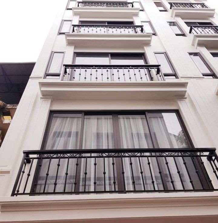 DUY NHẤT 1 CĂN PHỐ ĐỘI CẤN TRUNG TÂM QUẬN BA ĐÌNH HÀ NỘI Ô TÔ vào tránh thoải mái