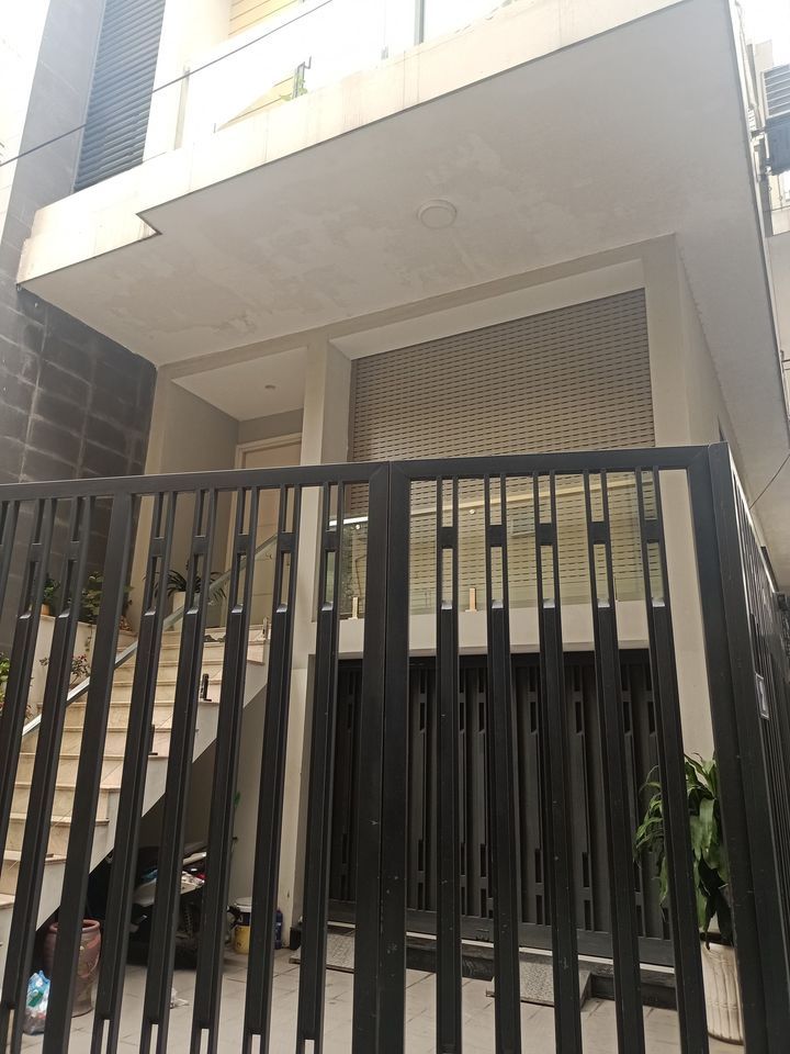 BÁN BIỆT THỰ PHỐ NGỌC THỤY LONG BIÊN 125M2 4 TẦNG MT 6.8M CHỈ 10.7 TỶ CÓ TL