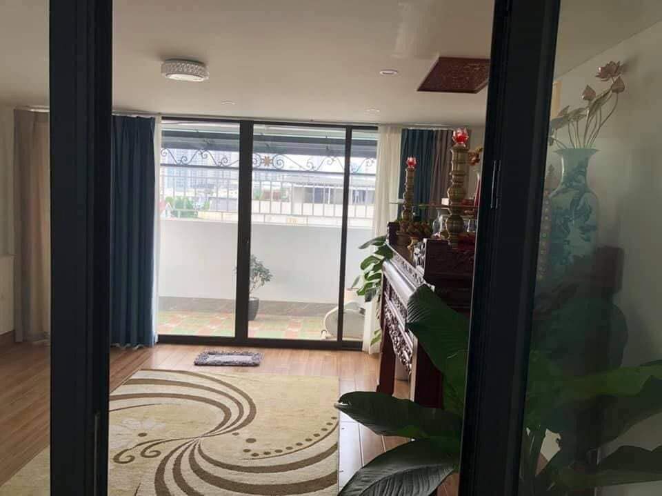 BÁN NHÀ LIỀN KỀ KHU ĐÔ THỊ VĂN PHÚ HÀ ĐÔNG , GIÁ 13.5 TỶ Diện tích : 97 m2 x 5 tầng x 5 m mặt tiền.