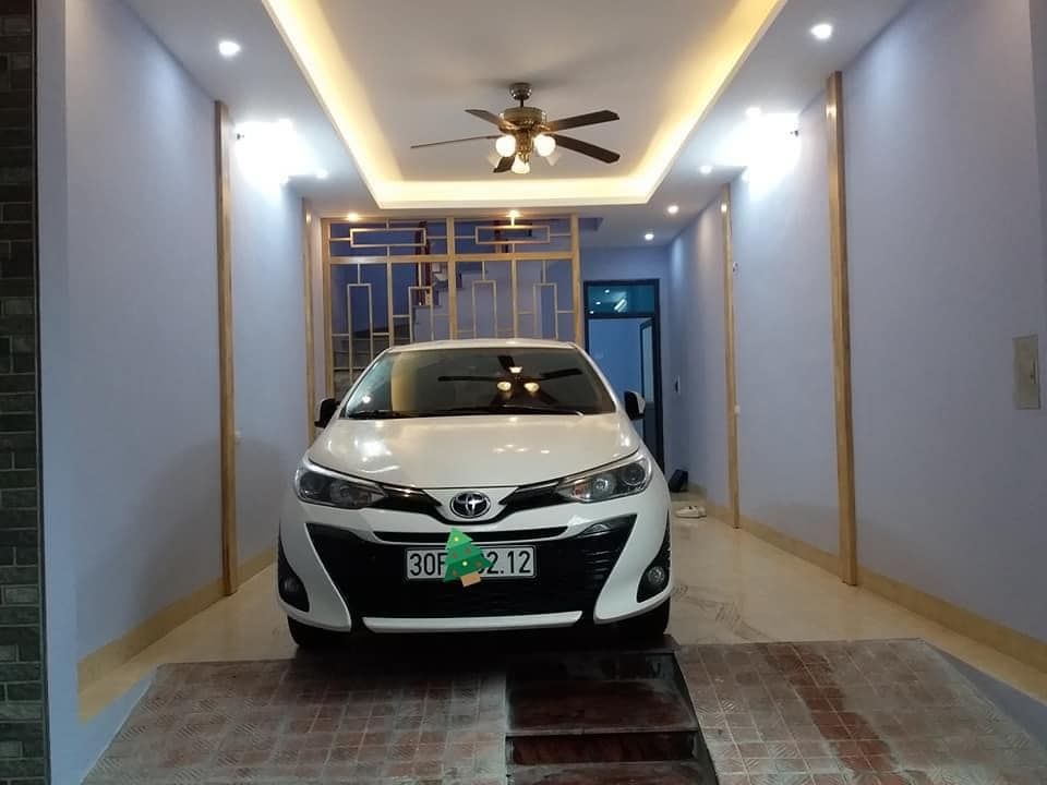 Chính chủ cần bán gấp Nhà phố Văn Quán, Hà Đông, kinh doanh cực tốt, ô tô 7 chỗ vaò nhà. DT 40m2