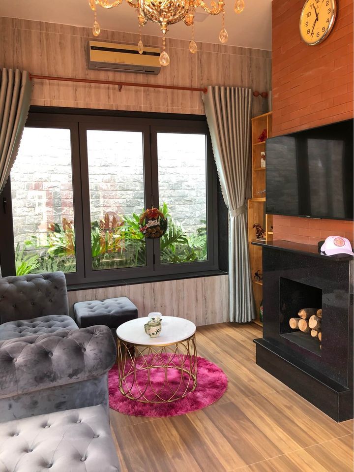 Chính chủ gửi bán BIỆT THỰ siêu VIEW ĐẸP RẺ ngay trung tâm p8 Đà lạt Với dt 200m2