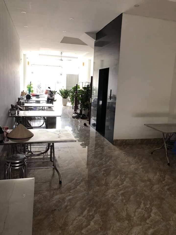 BÁN NHÀ LIỀN KỀ KHU ĐÔ THỊ VĂN PHÚ HÀ ĐÔNG , GIÁ 13.5 TỶ Diện tích : 97 m2 x 5 tầng x 5 m mặt tiền.