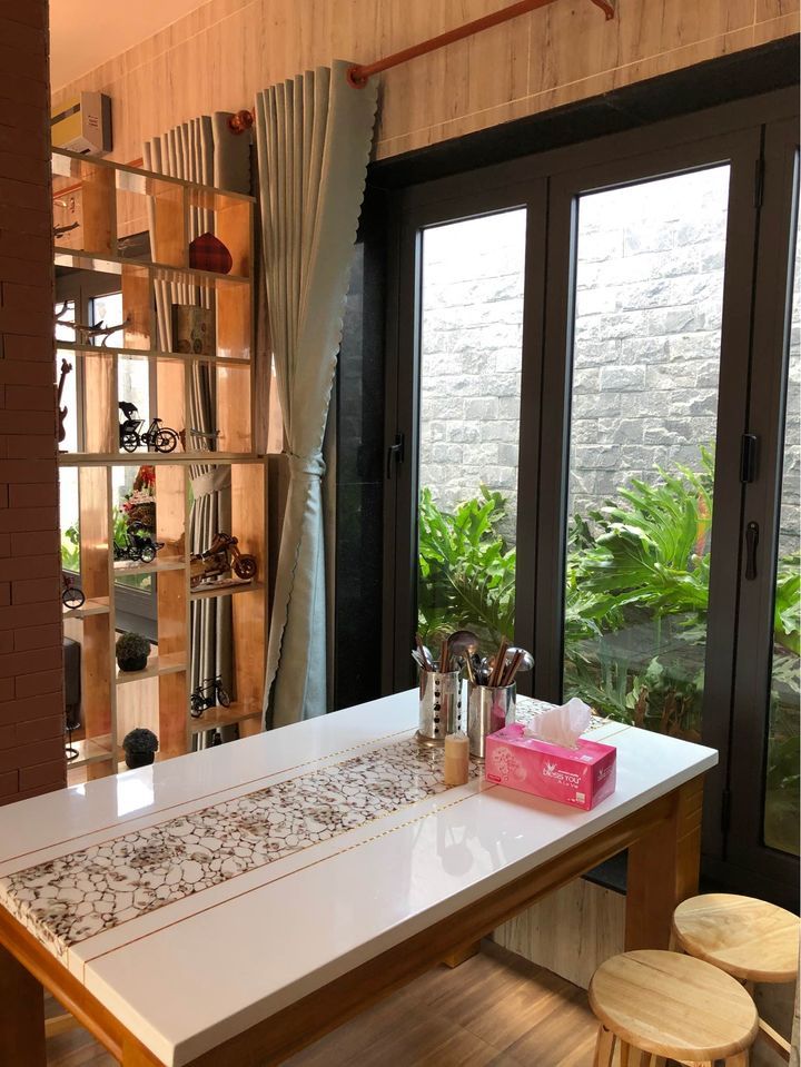 Chính chủ gửi bán BIỆT THỰ siêu VIEW ĐẸP RẺ ngay trung tâm p8 Đà lạt Với dt 200m2