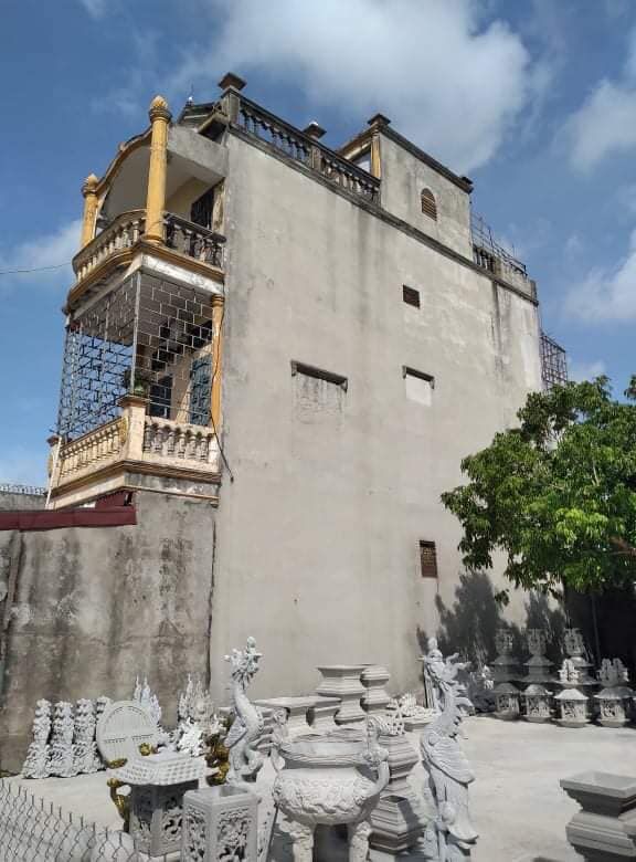 Cần tiền bán nhà 3 tầng 1 tum DT 62m mặt đường đại lộ 37 giao thông Buôn bán thuận tiện