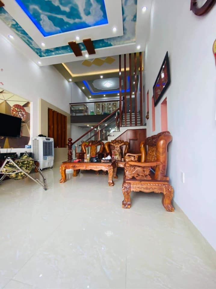 Bán nhà mặt tiền kinh doanh đường nguyễn thái học.tp Biên Hòa. Đồng Nai