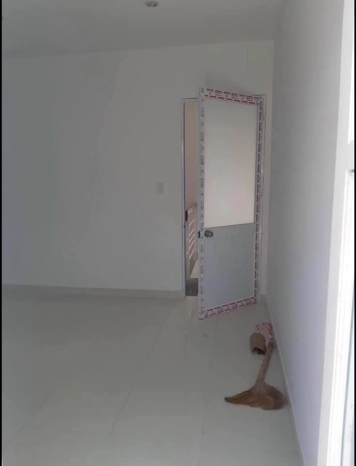 Nhà bán mặt tiền nội bộ Đường số 9 P4 Q8 Diện Tích 3,75 m x 15 m Giá 6,6 tỷ