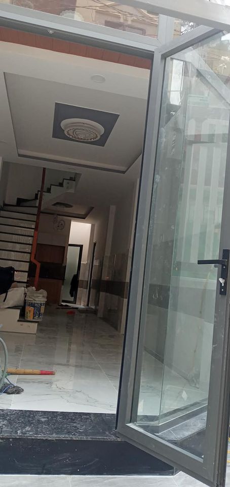 nhà cần bán đường Tuy Lý Vương F12 Q8 diện tích 3m x 13m ,nhà đập phá xây mới hết