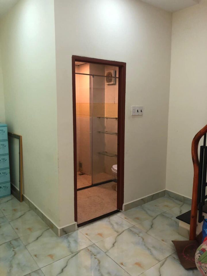 Chính chủ bán nhà 4 tầng mặt tiền đường số P.4, Quận 4. DT: 5x7m. Giá 6,55 tỷ Diện Tích 5x7m