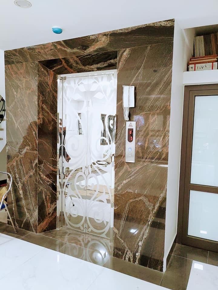 BÁN NHÀ THÁI HÀ ĐỐNG ĐA Diện tích 88m2 * 8 Tầng Thang Máy Căn nhà với mặt tiền rộng