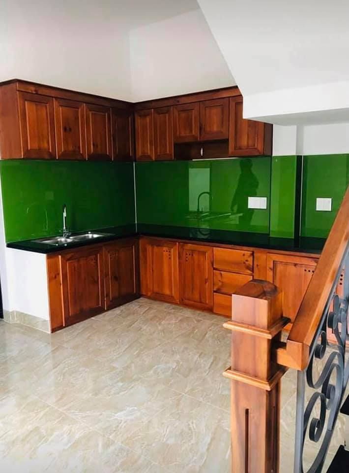 Bán nhà mặt tiền đường Phú Nông Vĩnh Ngọc Giá bán: 3,6tỷ (thương lượng) Diện tích 72,3m