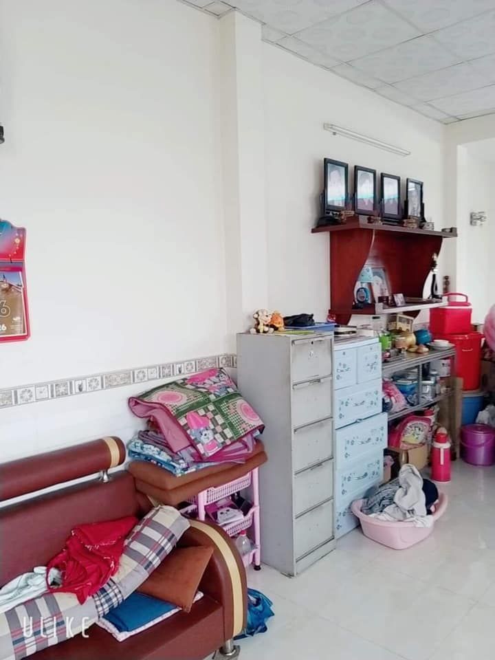 Nhà hxh Gò Dầu quận Tân Phú, 5.3tỷ còn thương lượng Dt 4 x 15m. 60m2, 3 tầng 2 sân thượng