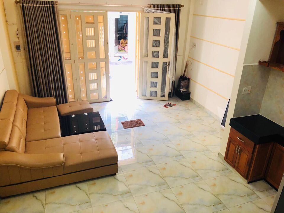 Chính chủ bán nhà 4 tầng mặt tiền đường số P.4, Quận 4. DT: 5x7m. Giá 6,55 tỷ Diện Tích 5x7m